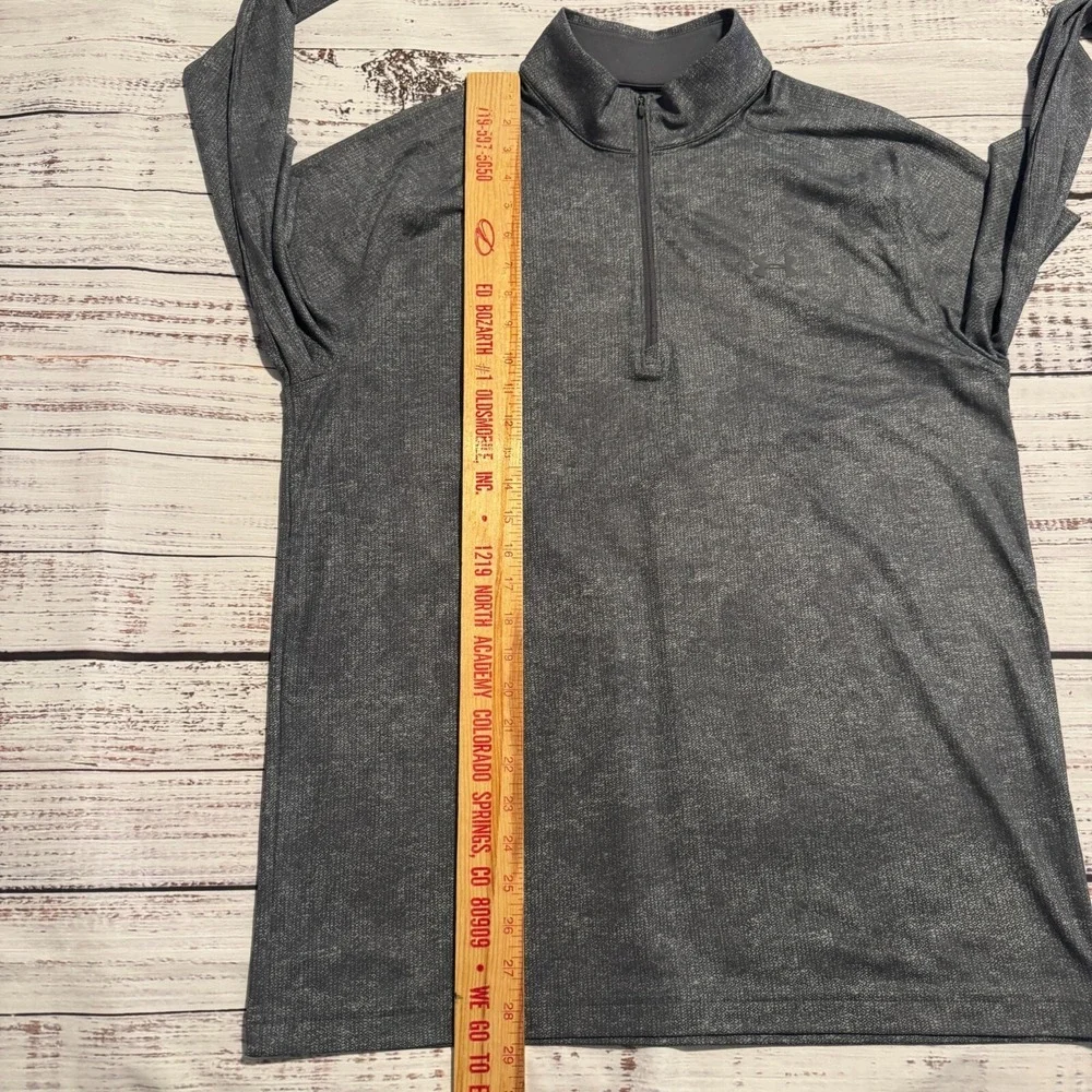 Under Armour 1/2 Half Zip Long Sleeve Gray Pullover Men's Size Medium‎